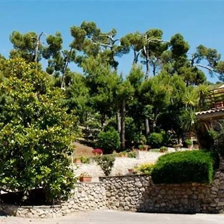 Hotel Costa Di Kair Ed Din 3*