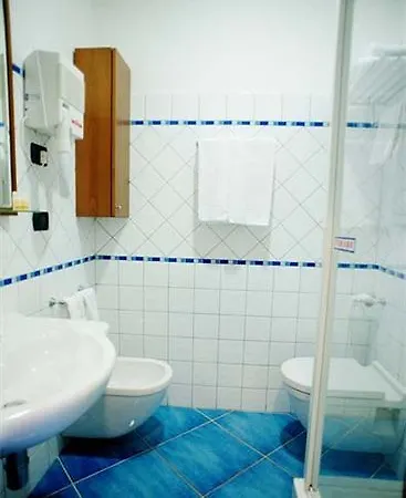 Hotel Costa Di Kair Ed Din 3*